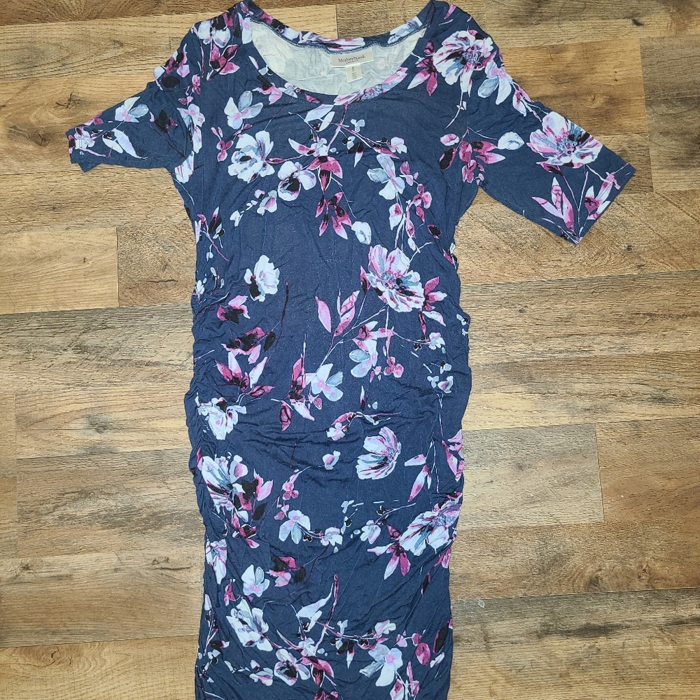 Maternity dress